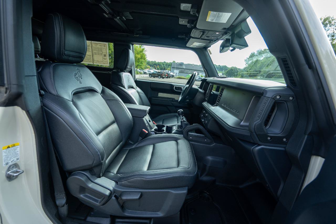 Used 2025 Ford Bronco Badlands AWD/4WD image 23