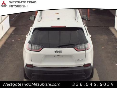 Used 2020 Jeep Cherokee Latitude image 5