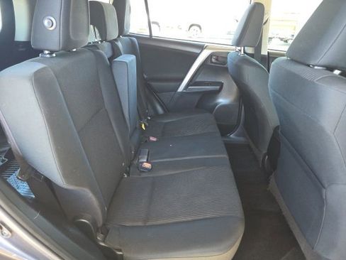 Used 2018 Toyota RAV4 LE w/ All Weather Liner Package AWD/4WD image 13