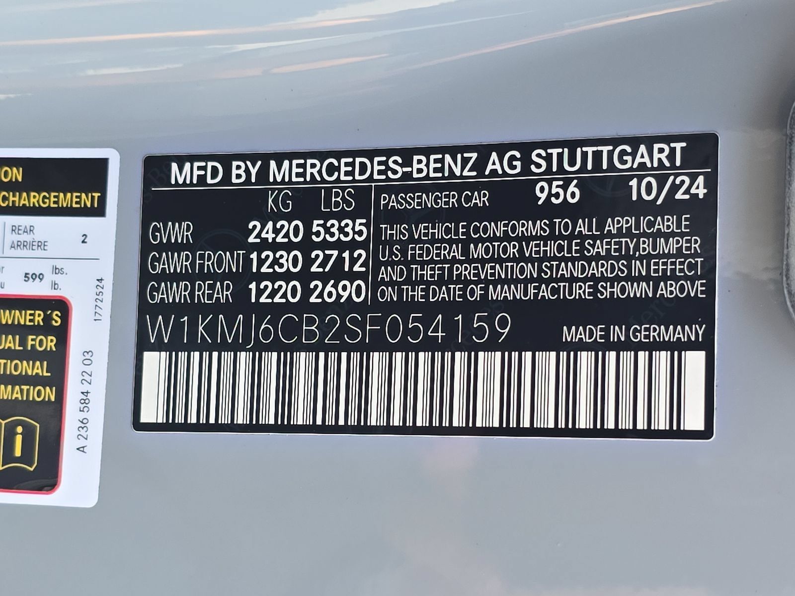 Used 2025 Mercedes-Benz CLE 53 AMG 4MATIC Coupe image 32