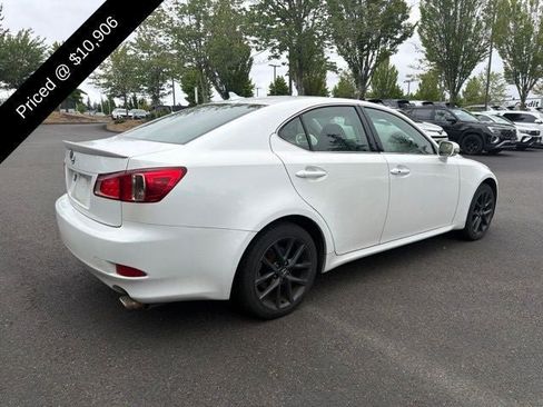 Used 2011 Lexus IS 250 AWD w/ Luxury Plus Value Edition image 3