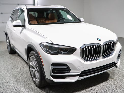 Used 2023 BMW X5 sDrive40i w/ Climate Comfort Package RWD image 5