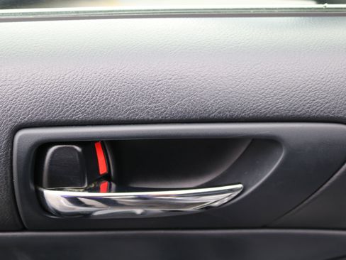 Used 2016 Lexus IS 200t image 13