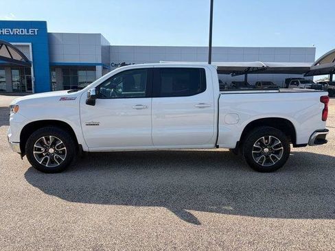 Used 2022 Chevrolet Silverado 1500 LT w/ Texas Edition Plus AWD/4WD image 8