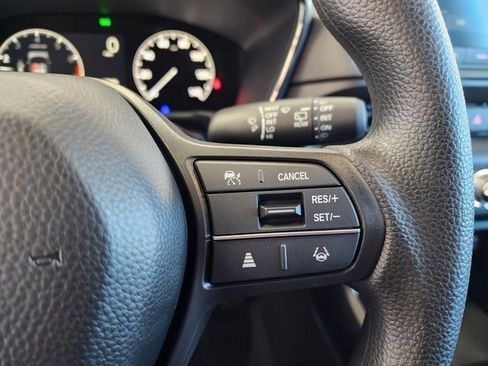 Used 2025 Honda CR-V LX image 24