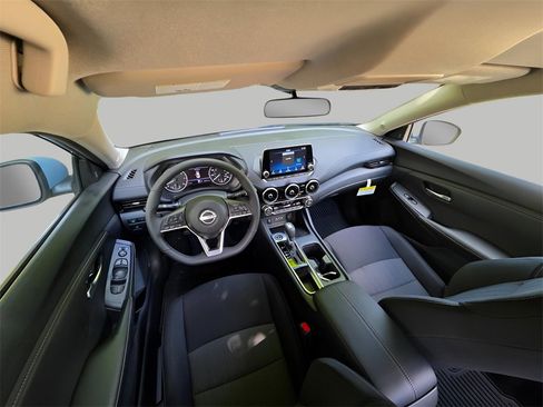 New 2025 Nissan Sentra SV w/ All-Weather Package image 12