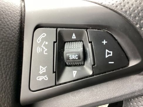 Used 2018 Chevrolet Trax LS image 17