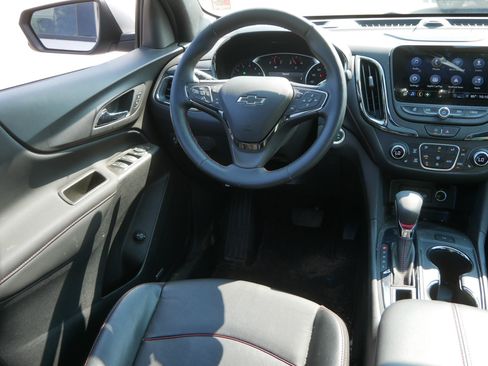 Used 2024 Chevrolet Equinox RS w/ RS Leather Package AWD/4WD image 9