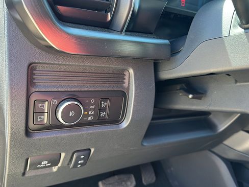 New 2026 Ford F550 4x4 Crew Cab Super Duty image 31