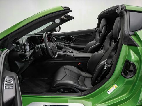 Used 2026 Chevrolet Corvette Z06 RWD image 50