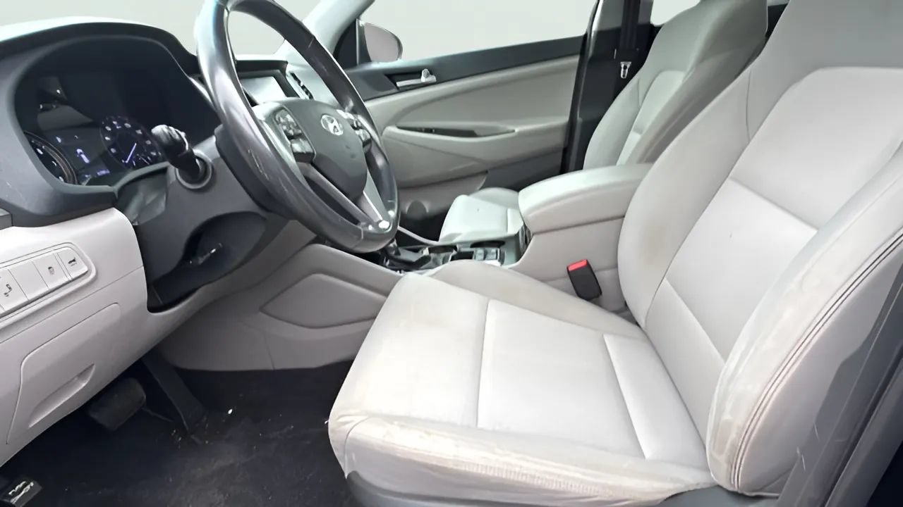 Used 2018 Hyundai Tucson Value AWD/4WD image 15