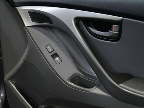 Used 2011 Hyundai Elantra GLS w/ Preferred Equipment Pkg 3 image 23