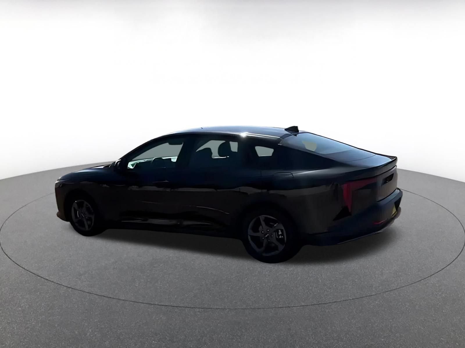 Used 2025 Kia K4 FWD image 14