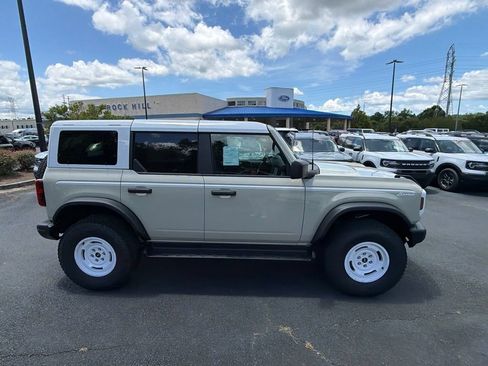 New 2026 Ford Bronco Heritage Edition AWD/4WD image 15