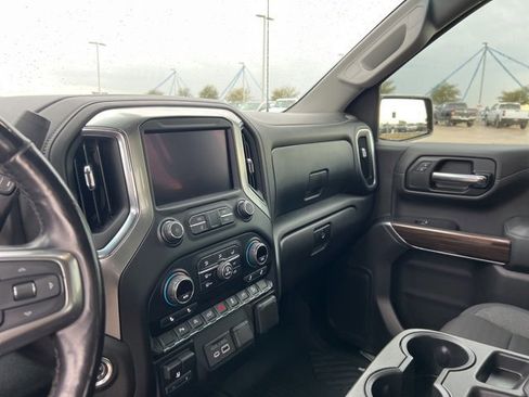 Used 2020 Chevrolet Silverado 1500 LT w/ Texas Edition image 18