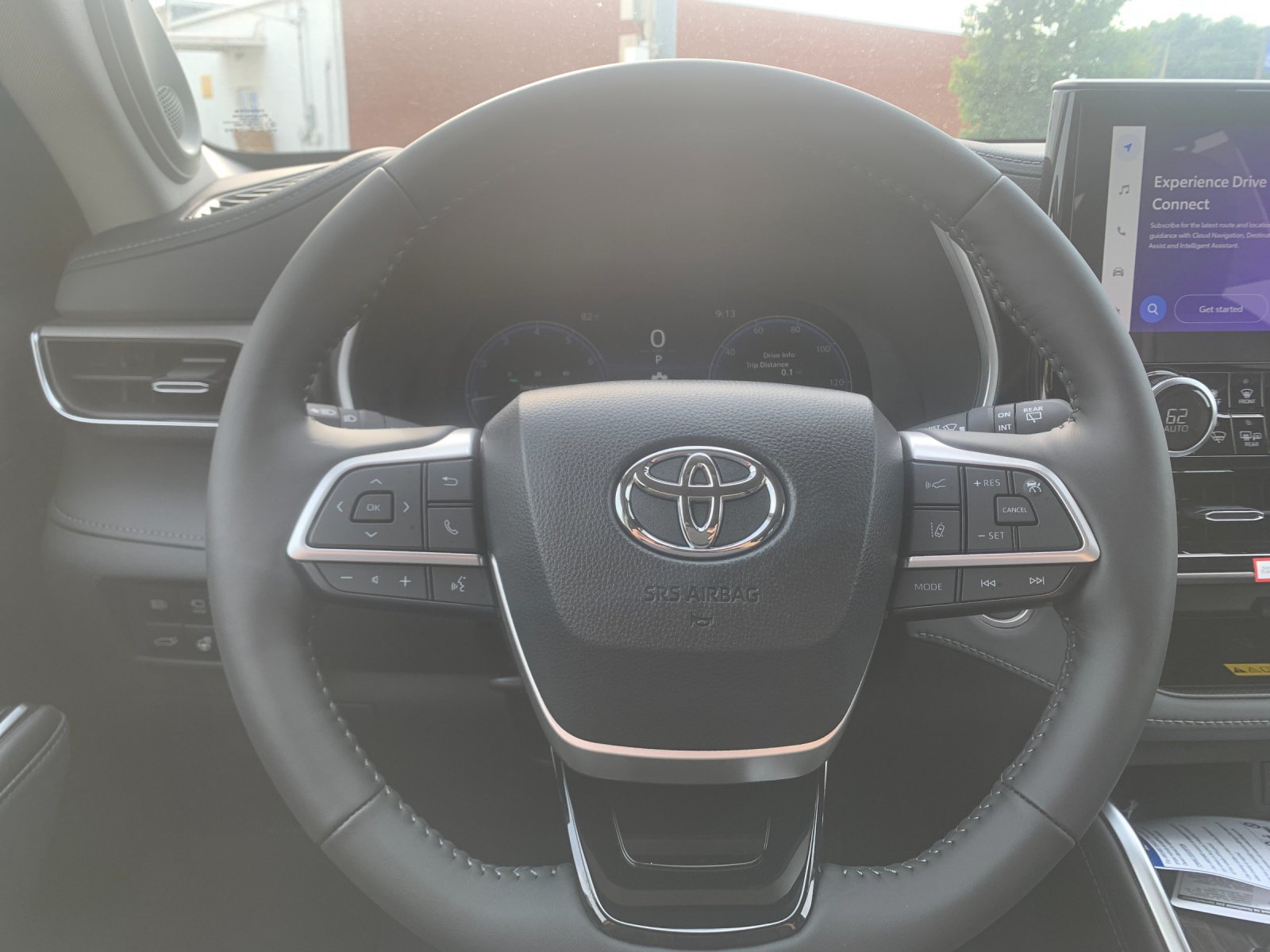 New 2026 Toyota Highlander Limited AWD/4WD image 27