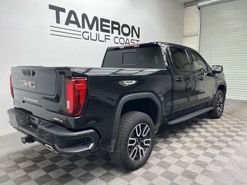 Used 2022 GMC Sierra 1500 AT4 w/ AT4 Preferred Package AWD/4WD image 7
