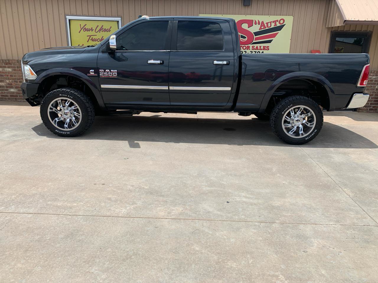 Used 2016 RAM 2500 Laramie AWD/4WD image 5