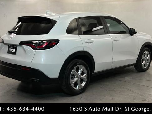 Used 2024 Honda HR-V LX image 5