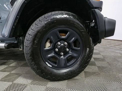 Used 2024 Jeep Wrangler Unlimited Sport AWD/4WD image 14