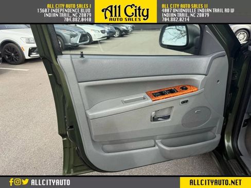 Used 2007 Jeep Grand Cherokee Overland image 13