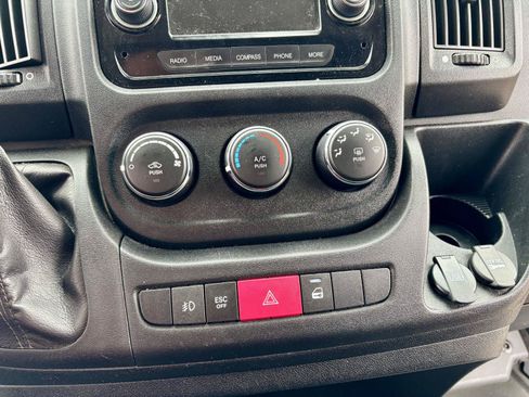 Used 2016 RAM ProMaster 2500 w/ Mopar Trailer Tow Group FWD image 24