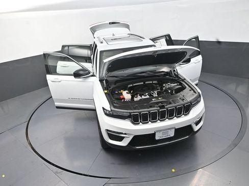 Used 2022 Jeep Grand Cherokee Limited 4xe AWD/4WD image 30