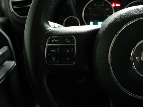 Used 2012 Jeep Wrangler Sport w/ Connectivity Group image 20