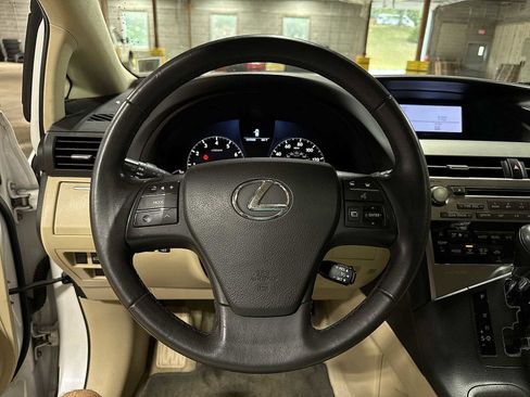 Used 2010 Lexus RX 350 2WD image 18