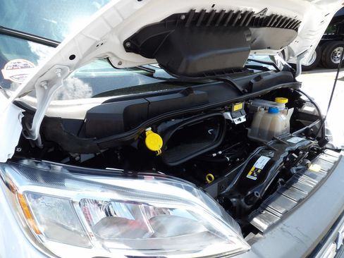 Used 2024 RAM ProMaster 2500 FWD image 36