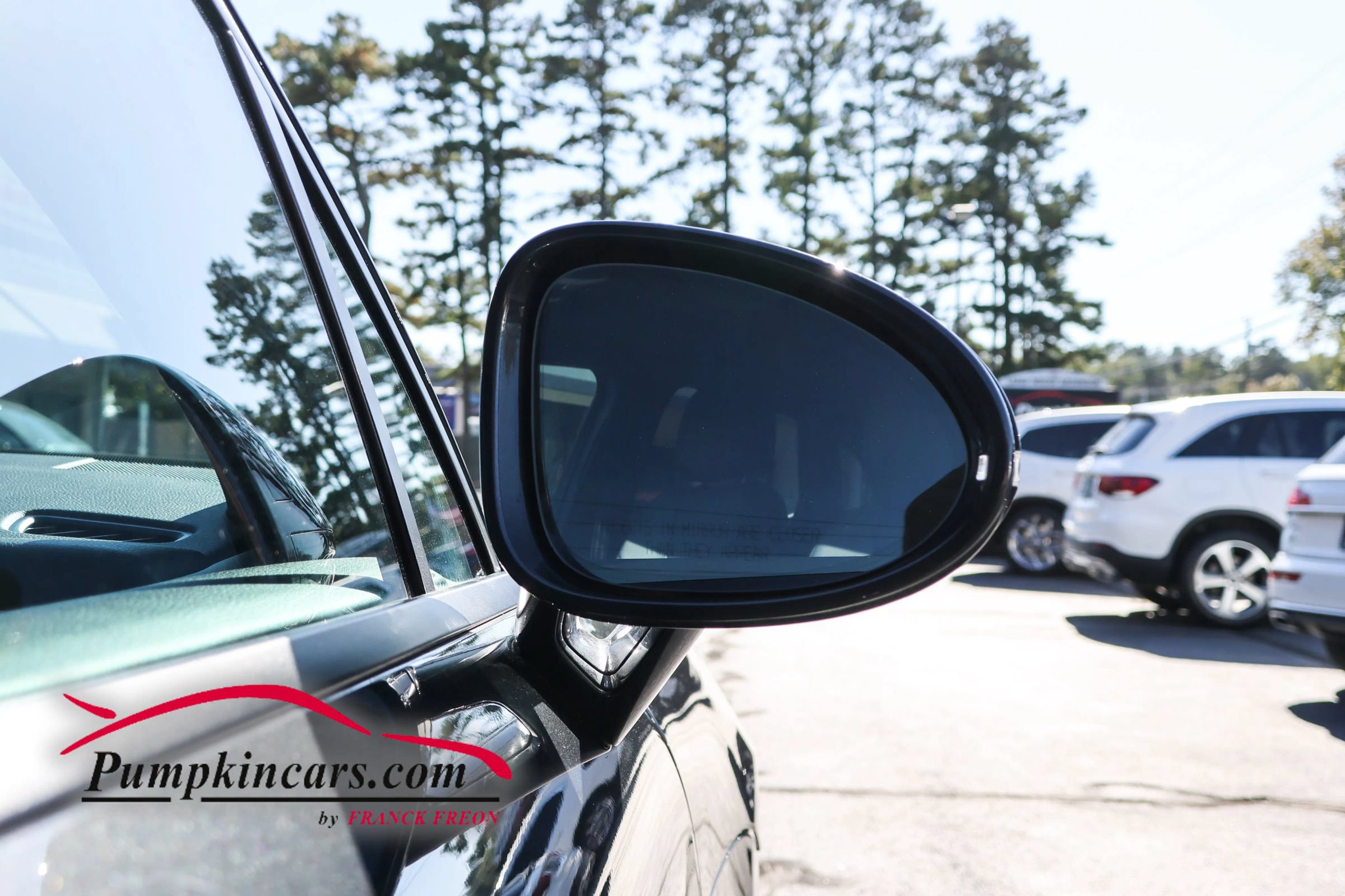 Used 2023 Porsche Macan AWD/4WD image 21