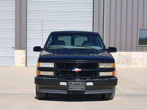 Used 2000 Chevrolet Tahoe Limited image 9