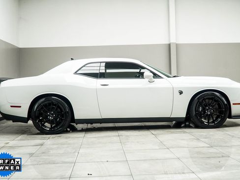 Used 2023 Dodge Challenger SRT Hellcat image 6