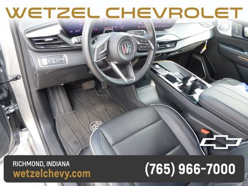 Used 2025 Buick Enclave Avenir w/ Super Cruise Package AWD/4WD image 15