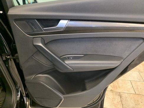 Used 2022 Audi SQ5 Premium Plus w/ Premium Plus Package image 47