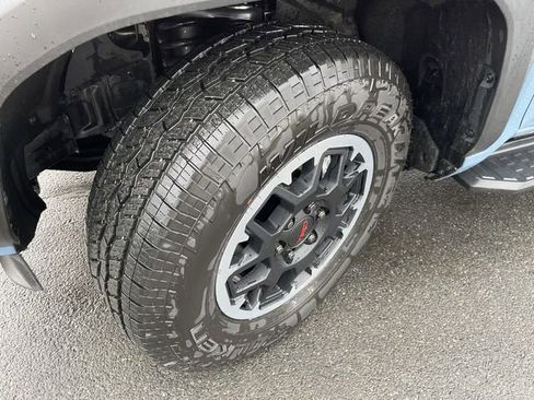 New 2026 Toyota 4Runner TRD Off-Road Premium image 2