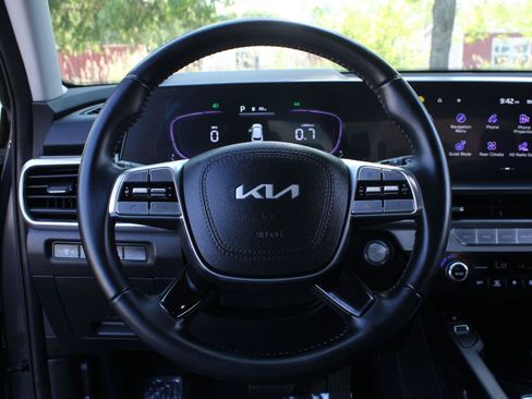 Used 2024 Kia Telluride S w/ S Sunroof Package AWD/4WD image 8