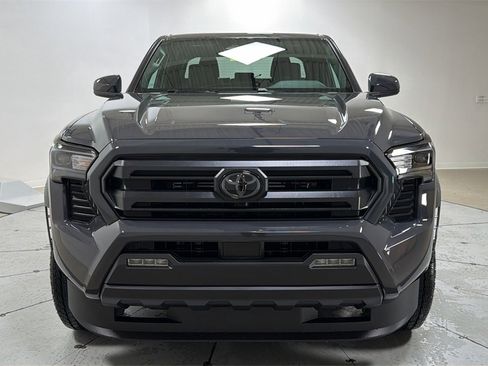 New 2026 Toyota Tacoma SR5 image 2