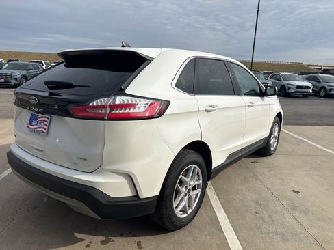 Used 2023 Ford Edge SEL w/ Convenience Package image 5