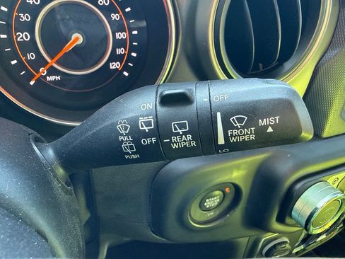 Used 2019 Jeep Wrangler Unlimited Sport S AWD/4WD image 24