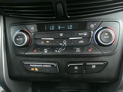 Used 2018 Ford Escape SEL image 26