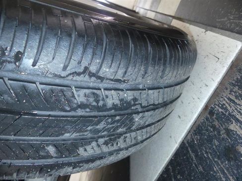 Used 2023 Honda HR-V LX image 28