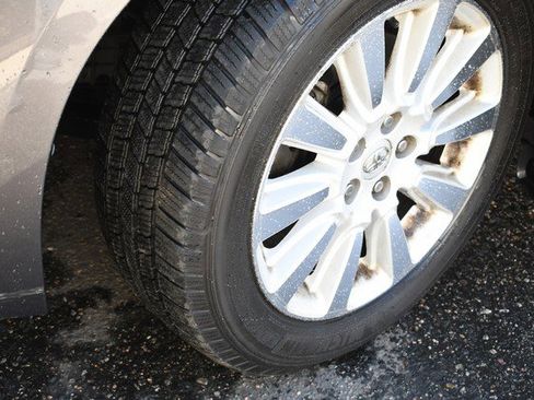 Used 2014 Toyota Sienna Limited w/ Limited Premium Package image 11