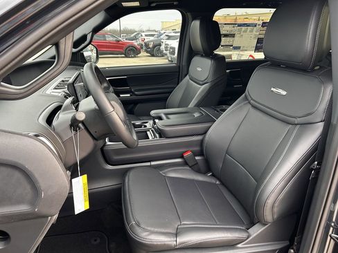 New 2026 Ford Expedition Max Platinum w/ Stealth Appearance Package image 44