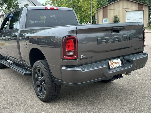Used 2025 RAM 2500 Big Horn AWD/4WD image 6