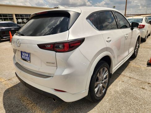 Used 2024 MAZDA CX-5 AWD 2.5 S w/ Premium Package image 3