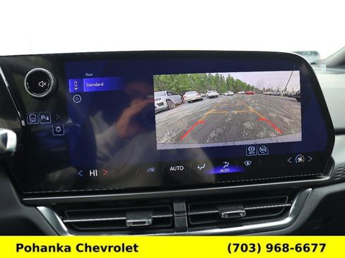 New 2026 Chevrolet Equinox EV LT image 16