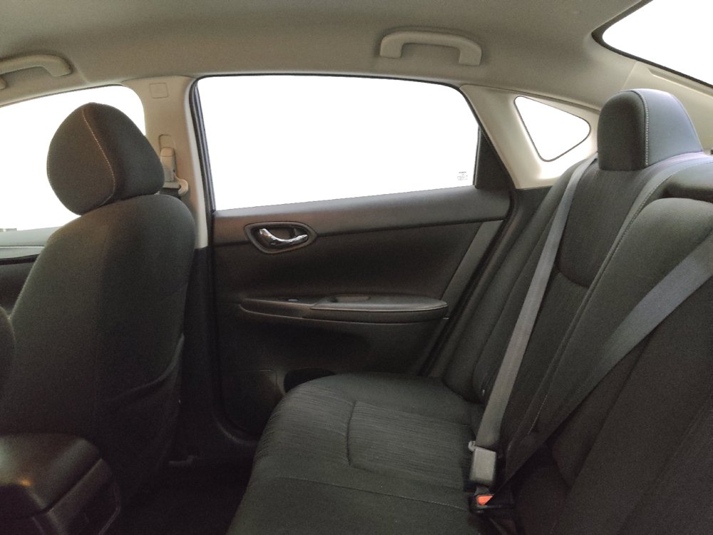 Used 2019 Nissan Sentra SV FWD image 18