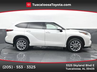 Used 2025 Toyota Highlander Limited