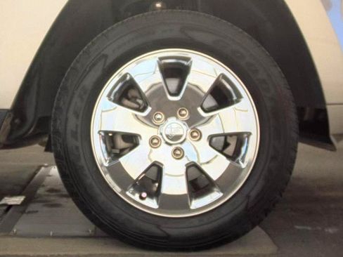 Used 2009 Jeep Grand Cherokee Limited w/ Quadra-Drive II 4X4 Group image 7